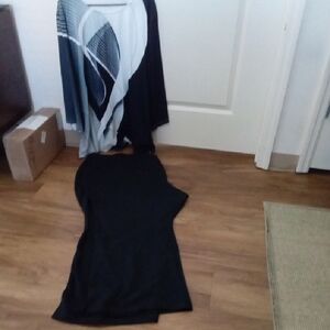 Black and Gray Abstract Pattern Top & Black Pants